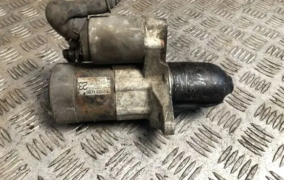 Subaru Forester SF Starter motor 23300AA380 M000T81681