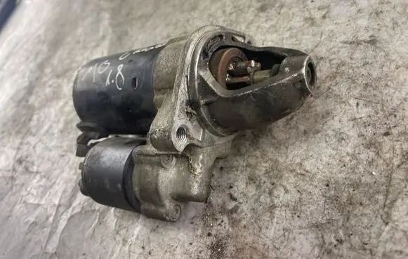 Mercedes-Benz C W202 Starter motor 0001107406 A0051513901