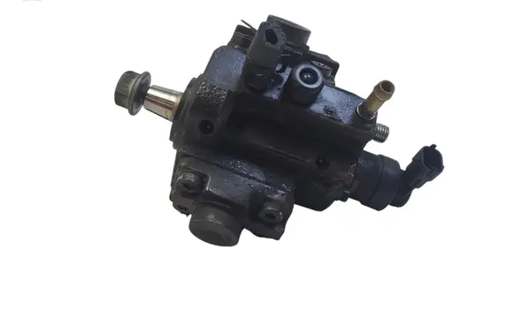 Opel Antara Fuel injection high pressure pump 044501042 96440341 928400669
