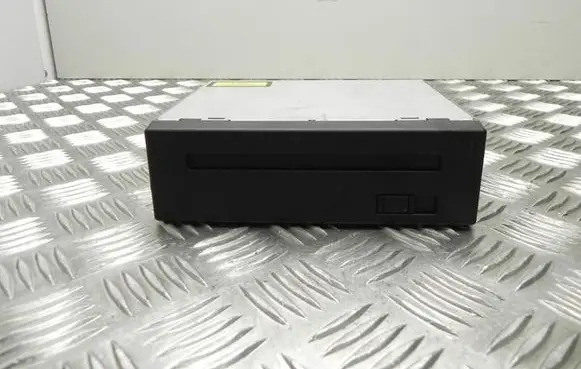 Toyota Prius (XW20) Navigation unit CD/DVD player 8684147050 R1438