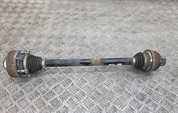 Rear driveshaft