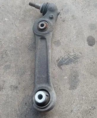 BMW 5 GT F07 Front control arm DEEN6082T6