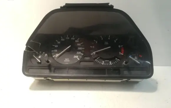 BMW 5 E34 Speedometer (instrument cluster)