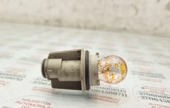 Volkswagen PASSAT B5 Headlight/headlamp bulb 3B0953123B