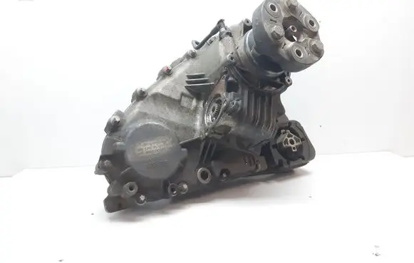 Gearbox transfer box case