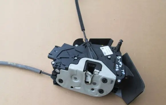 Ford B-MAX Loading door lock AV1AR26412BA