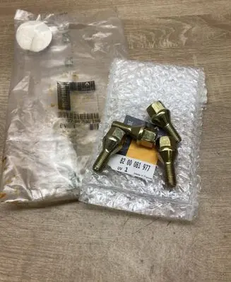 Renault Captur II Nuts/bolts 8200081977 7701206798