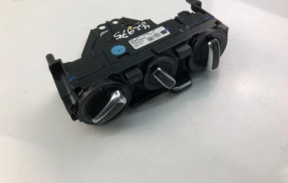 Volkswagen Up Climate control unit 1S0820045AA