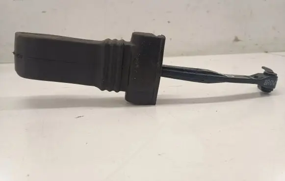 Porsche Macan (95B) Front door check strap stopper 8R0837267C