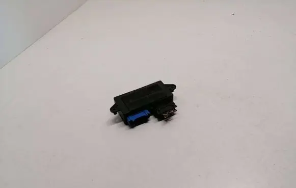 Renault Laguna I Comfort/convenience module 7700421261B 73847257 1CP045TC96