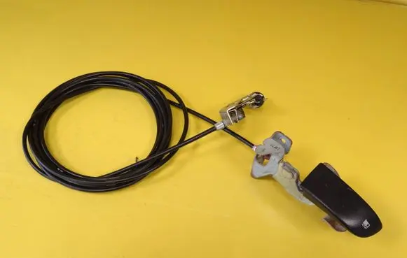 Mazda 6 Fuel cap flap release cable 