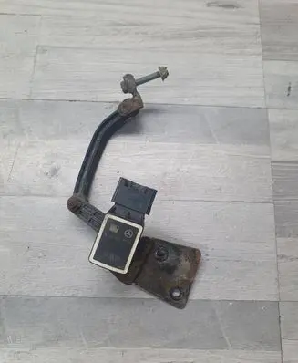 Mercedes-Benz ML AMG W164 Air suspension front height level sensor A0105427717 230513