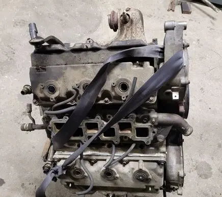 Chrysler 300M Engine P04892087AA