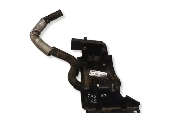 Volkswagen PASSAT B7 Exhaust gas pressure sensor 1K0131552N 076906051B