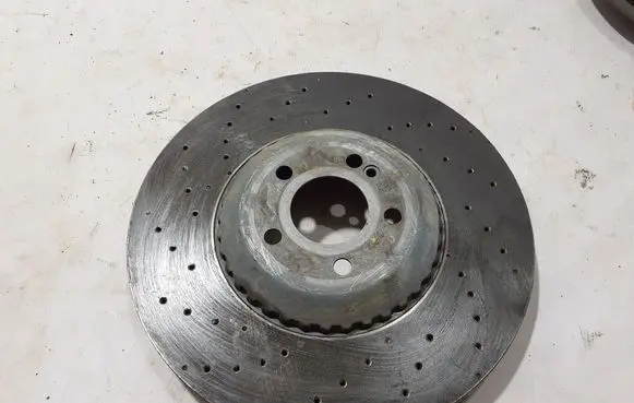 Mercedes-Benz E W214 Front brake disc A2234214200