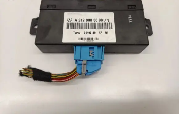Mercedes-Benz E W212 Other control units/modules A2129003608