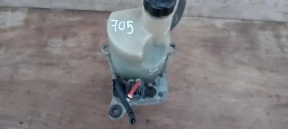Volvo S40 Power steering pump