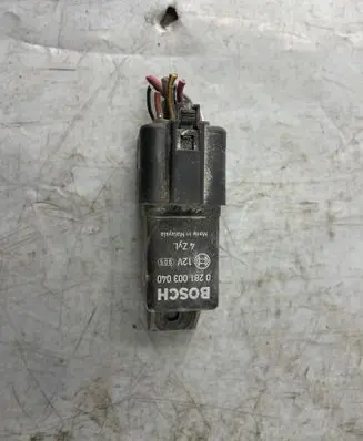 Jeep Compass Glow plug pre-heat relay 0281003040 05033351AA