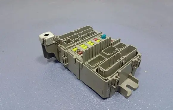 Honda Accord Fuse box set TL4G111