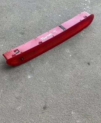 Volkswagen Touran III Third/center stoplight 1T0945087B
