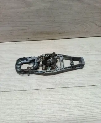 Volkswagen Touran II Front door exterior handle 1T0837885B 1T0839885A