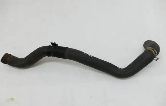 Nissan Navara D40 Engine coolant pipe/hose