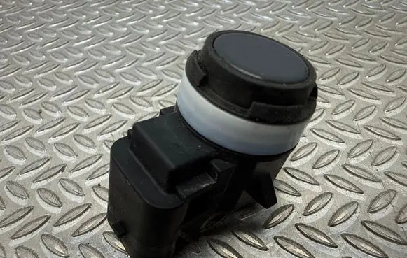 BMW X6 G06 Front parking sensor holder (PDC) 5A2DA29 66205A2DA29