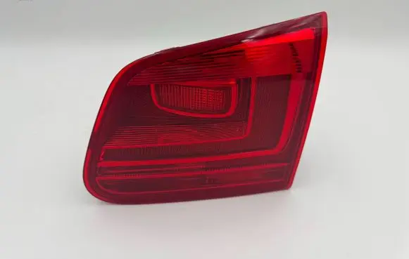 Volkswagen Tiguan Tailgate rear/tail lights 5N0945094H 2SA01073904 LP300