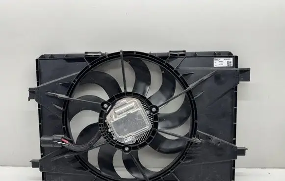 Fiat 500E Electric radiator cooling fan 52200310