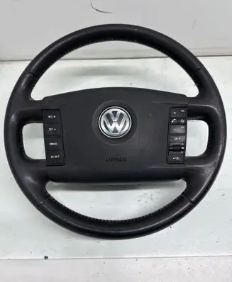 Volkswagen Touareg I Steering wheel 62103001A 7L6419091S