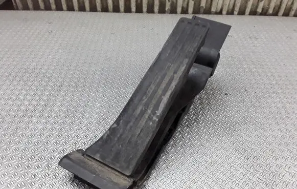 BMW X5 E53 Accelerator throttle pedal