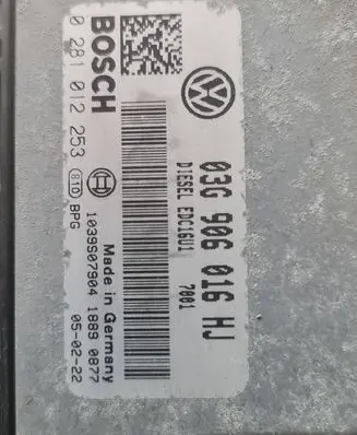 Volkswagen Golf V Engine control unit/module 03G906016HJ 1039S07904 0281012253