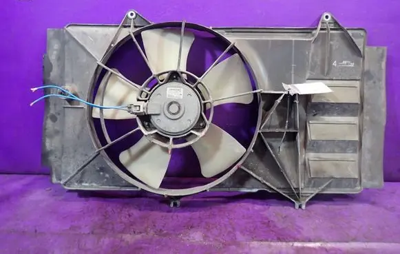 Toyota Yaris Verso Fan set 163630H030