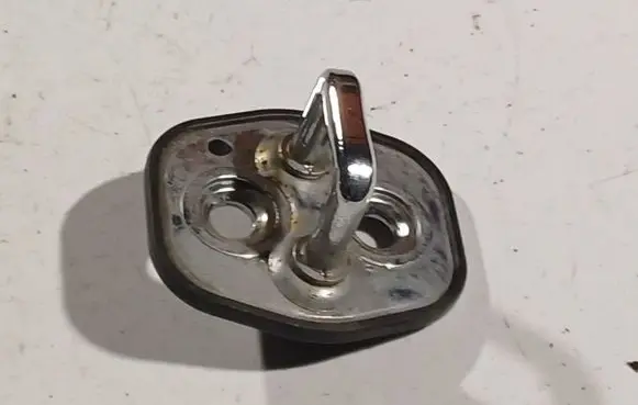 Peugeot 407 Rear door lock loop/hook striker 