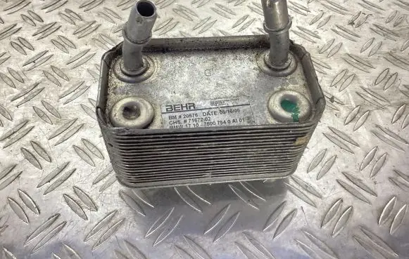 BMW X5 E53 Engine oil radiator 171075007540