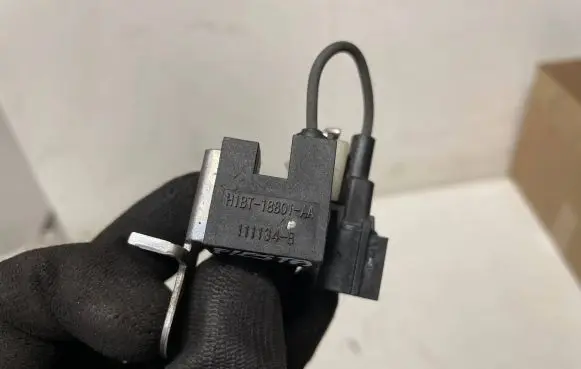 Ford Fiesta Sensor H1BT18801AA