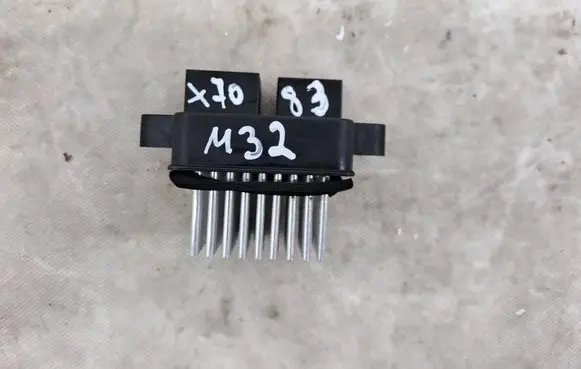 Ford Puma Heater blower motor/fan resistor H1BH19E624AA