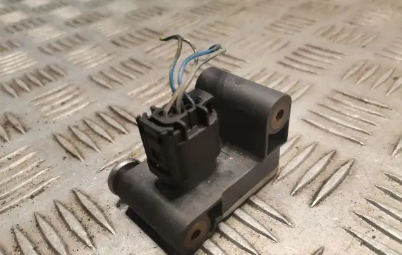 BMW 1 E81 E87 Airbag deployment crash/impact sensor 6911003