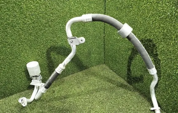 Renault Kangoo III Air conditioning (A/C) pipe/hose 924C71050R