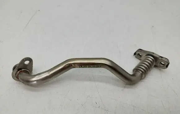 Skoda Superb B9 Turbo turbocharger oiling pipe/hose 05L145736A