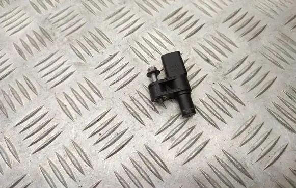 Opel Astra L Camshaft position sensor 9688725080