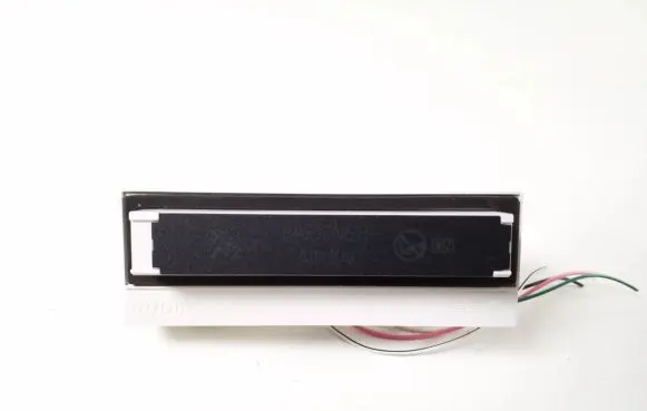 Passenger airbag on/off switch