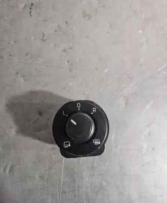 Skoda Superb B8 (3V) Wing mirror switch 3V0959565C