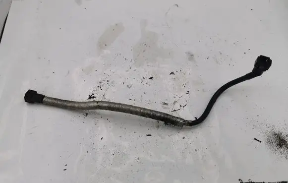 Toyota Avensis T250 Fuel line pipe NOCODE