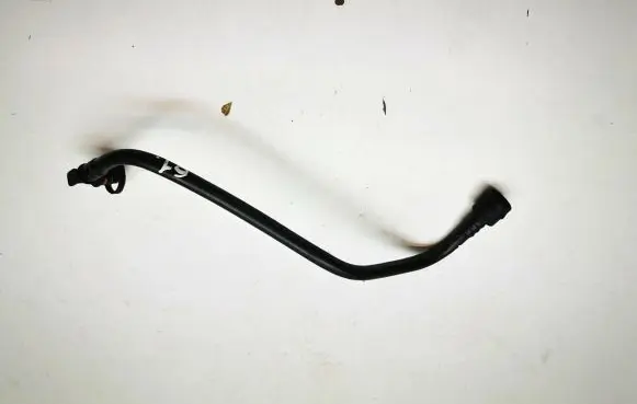 Land Rover Range Rover L322 Vacuum line/pipe/hose 13498589