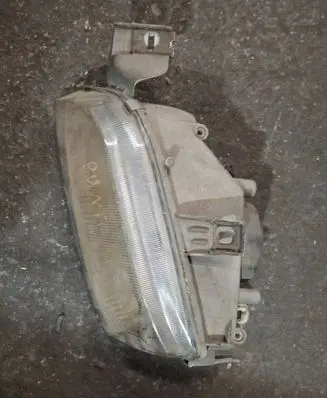 Fiat Punto (176) Headlight/headlamp 020242