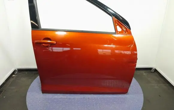 Suzuki Swift II Front door
