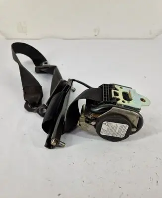 Mercedes-Benz Sprinter W906 Front seatbelt 9068600485