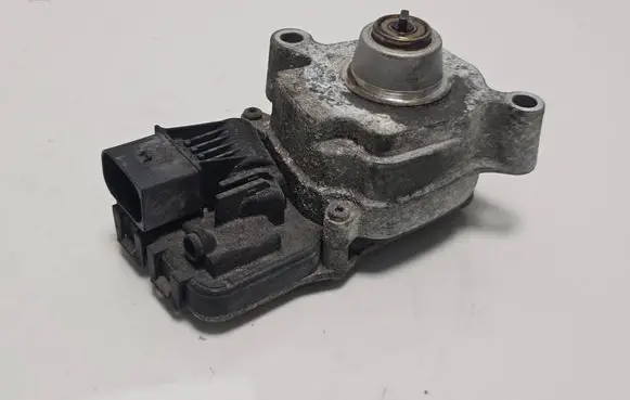 BMW X5 E70 Gearbox-reducer motor 7610585 10191C5272 5WP35000AD