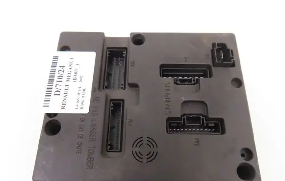 Renault Megane I Central body control module S108502400C 7703297930